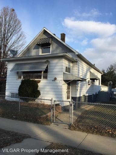 Main picture of 5715 Baring Ave