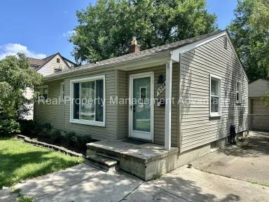 Main picture of 23060 Roanoke Ave