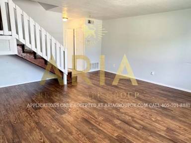 Main picture of 614 Sinclair Dr