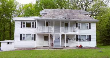 Main picture of 1 Oakwood Dr