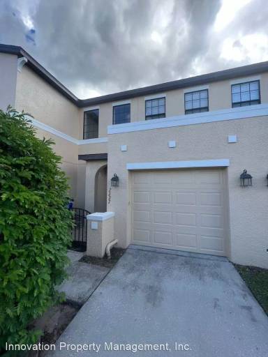Main picture of 2227 Seven Oaks Dr