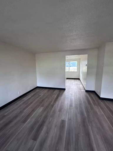 Main picture of 1080 10th St