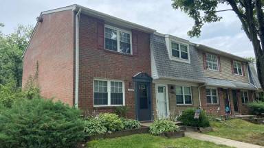 Main picture of 8439 Norwood Dr