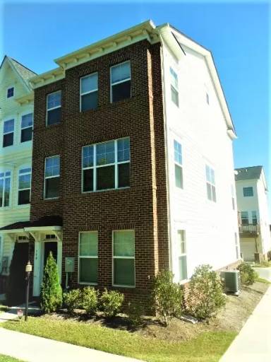 Main picture of 418 Ava Way NE