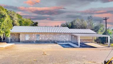 Main picture of 1300 Cedar St