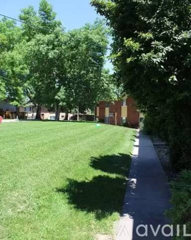 Main picture of 2412 Clearview Ave