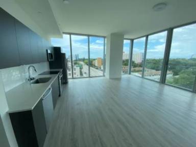 Main picture of 102 NW 13 Ct