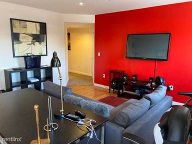 Main picture of 534 Commonwealth Ave
