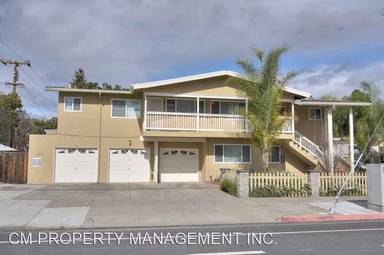 Main picture of 4545 Moorpark Ave