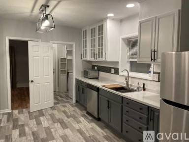 Main picture of 210 Union Ave