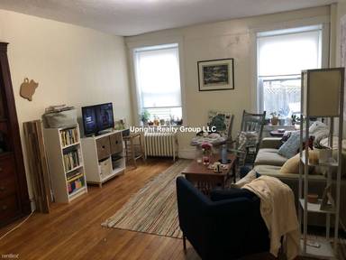 Main picture of 90 Cypress St
