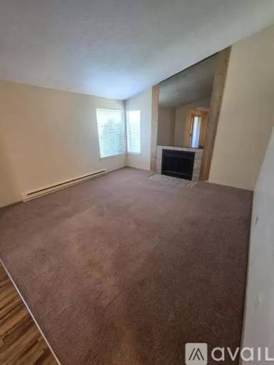 Main picture of 405 W Bellwood Dr