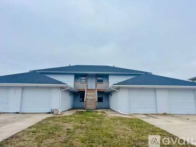 Main picture of 401 Sky Vue Dr