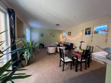 Main picture of 3349 SE Ironwood Ave