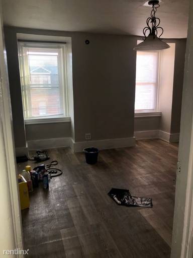 Main picture of 723 W Gordon St