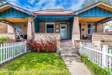 Main picture of 2437 W Dunkeld Pl