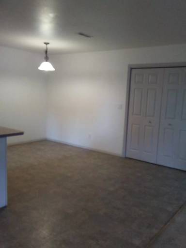 Main picture of 207 W Cascade Ave