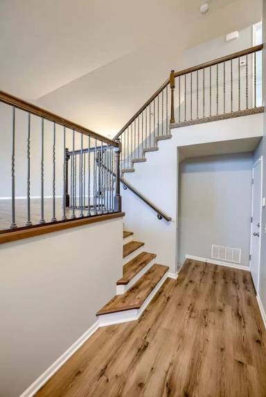 Main picture of 20817 Parker St