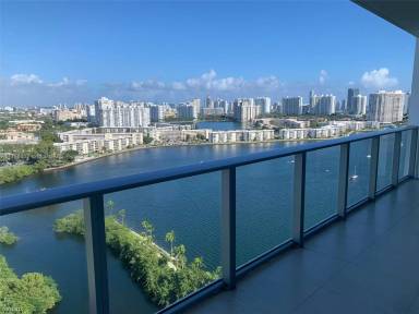 Main picture of Marina Palms Residence