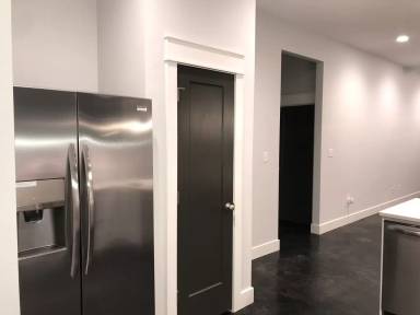 Main picture of 305 S Pine St
