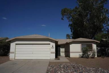 Main picture of 5881 N Belbrook Dr