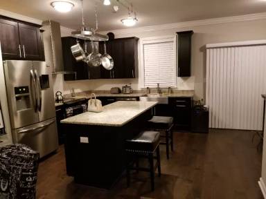 Main picture of 1 Woodcrest Dr