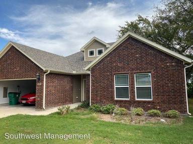 Main picture of 1015 Swanner Dr