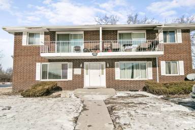 Main picture of 2450 Terrace Ave