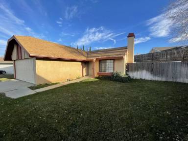 Main picture of 204 Meadowbrook Ct