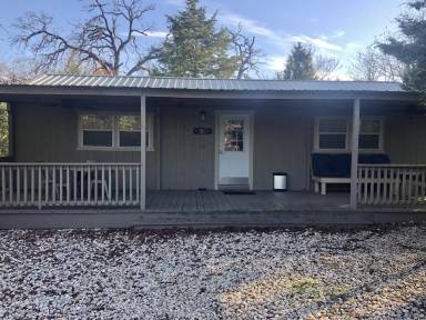 Main picture of 11351 Oak Lake Rd