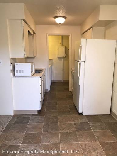 Main picture of 939 Maple St