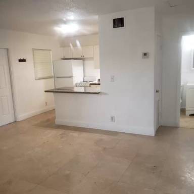 Main picture of 1429 SW 9th St