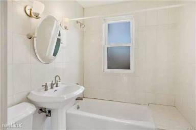 Main picture of 2817 Dudley Ave