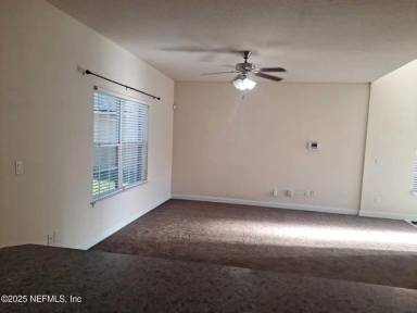 Main picture of 2519 Armor Ct