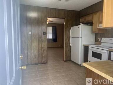 Main picture of 2022 Arkansas Ave