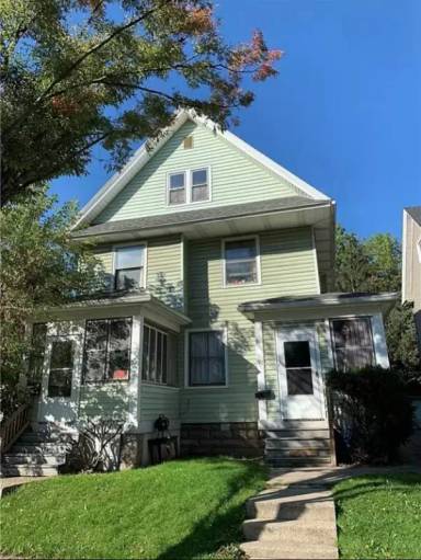 Main picture of 127 Thorndale Ter