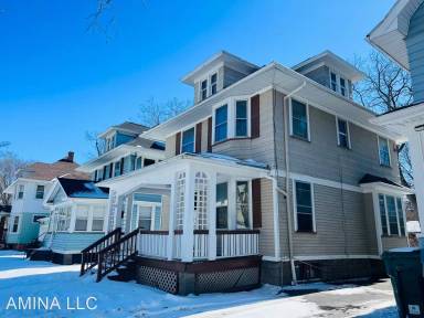 Main picture of 169 Clay Ave