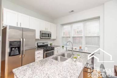 Main picture of 1501 N Talman Ave