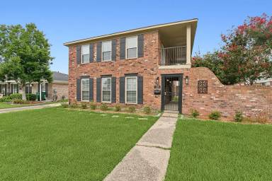 Main picture of 2125 Carol Sue Ave