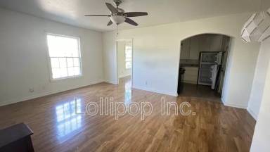 Main picture of 3821 Woodleigh Street - 6
