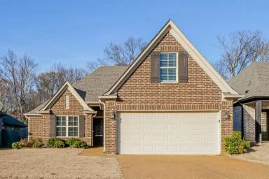 Main picture of 1415 Switzer Cv