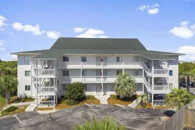 Main picture of 485 Gulf Shore Dr