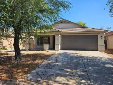 Main picture of 66 W Dexter Way