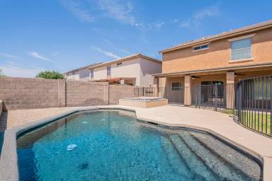 Main picture of 43439 W Magnolia Rd