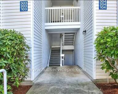 Main picture of 11002 SE Petrovitsky Rd