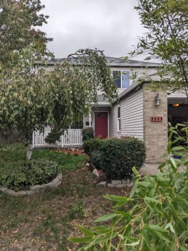 Main picture of 1511 NE Holman St