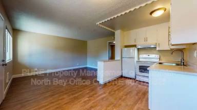 Main picture of 555 Dexter St