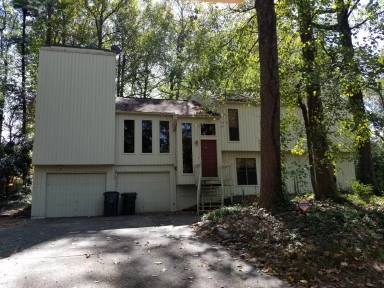Main picture of 929 Leafwood Ct SE