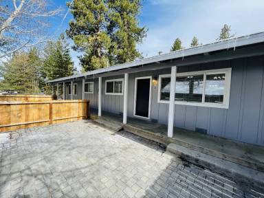 Main picture of 3840 Forest Ave
