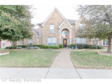 Main picture of 2208 Scenic Dr